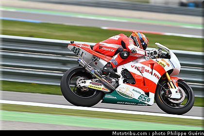 moto2_bradl_3_pays_bas_assen_2011.JPG