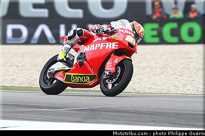 moto2_fores_pays_bas_assen_2011.JPG