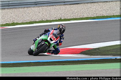 moto2_sofuoglu_1_pays_bas_assen_2011.JPG