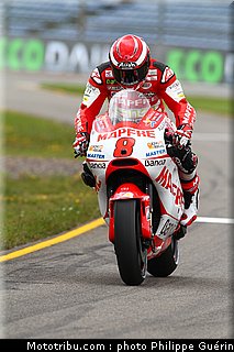 motogp_barbera_6_pays_bas_assen_2011.JPG