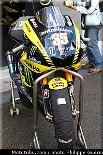 motogp_crutchlow_2_pays_bas_assen_2011.JPG