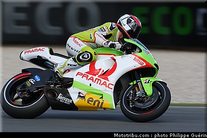 motogp_depuniet_5_pays_bas_assen_2011.JPG
