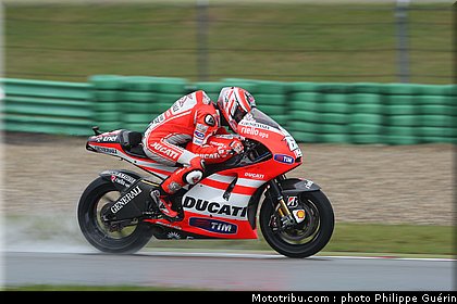 motogp_hayden_4_pays_bas_assen_2011.JPG