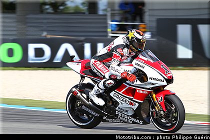 motogp_lorenzo_06_pays_bas_assen_2011.JPG