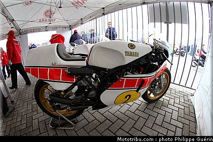 motogp_paddock_circuit_07_pays_bas_assen_2011.JPG