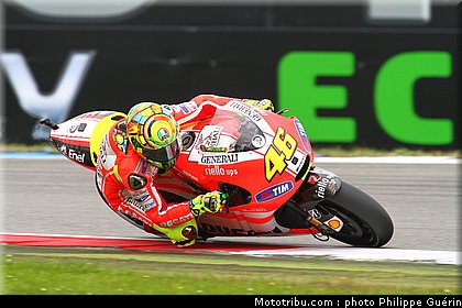 motogp_rossi_04_pays_bas_assen_2011.JPG