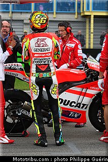 motogp_rossi_12_pays_bas_assen_2011.JPG
