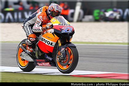 motogp_stoner_03_pays_bas_assen_2011.JPG