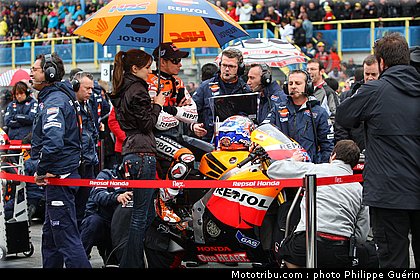 motogp_stoner_11_pays_bas_assen_2011.JPG