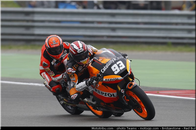 moto2_001_pays_bas_assen_2011