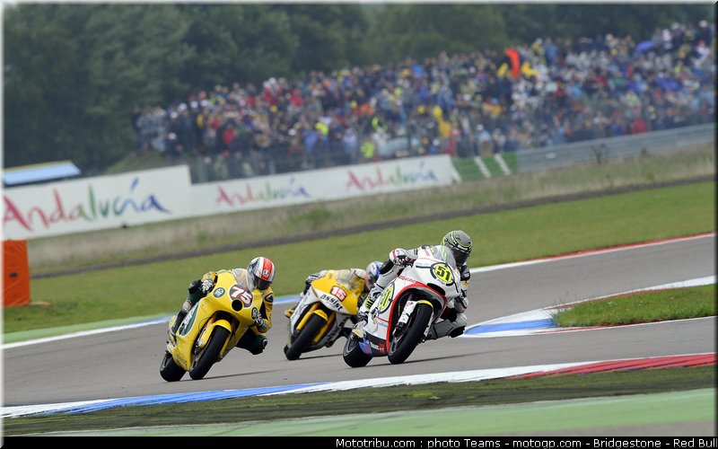 moto2_022_pays_bas_assen_2011