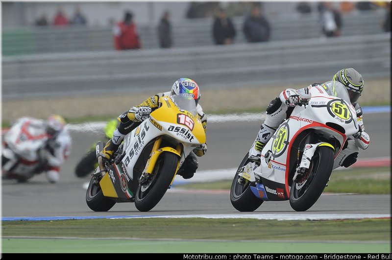 moto2_029_pays_bas_assen_2011