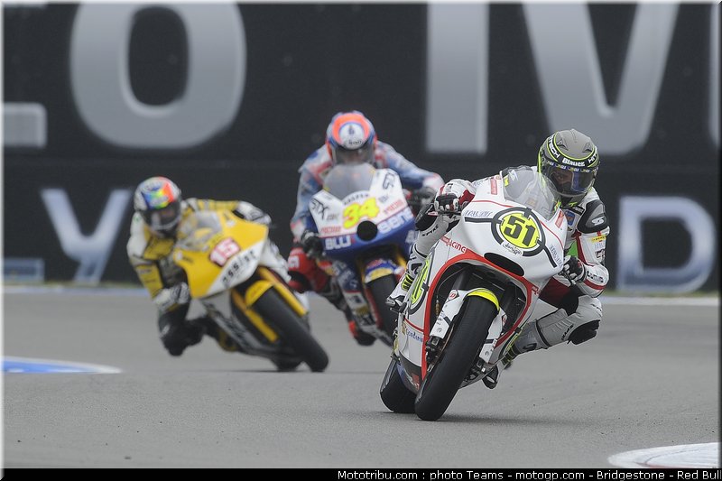 moto2_031_pays_bas_assen_2011
