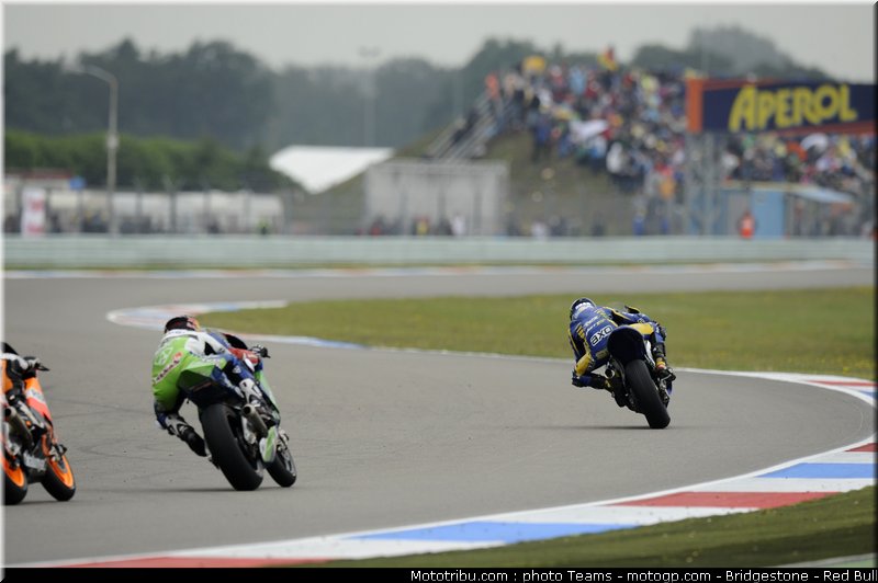 moto2_040_pays_bas_assen_2011