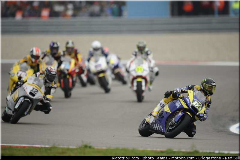 moto2_055_pays_bas_assen_2011