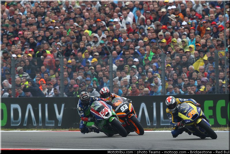 moto2_059_pays_bas_assen_2011