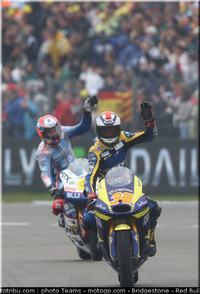 moto2_062_pays_bas_assen_2011