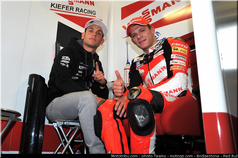 moto2_075_pays_bas_assen_2011