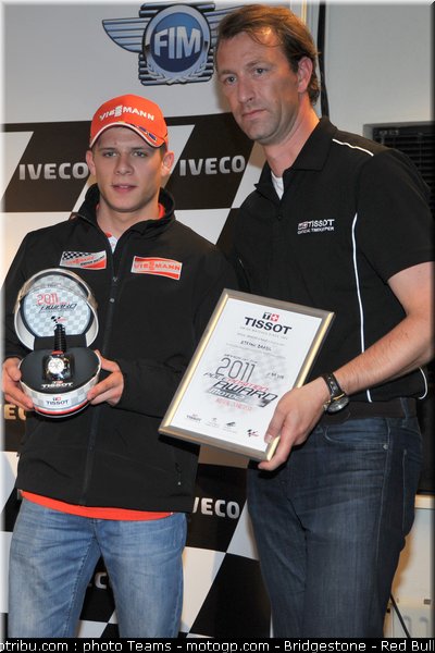 moto2_bradl_18_pays_bas_assen_2011