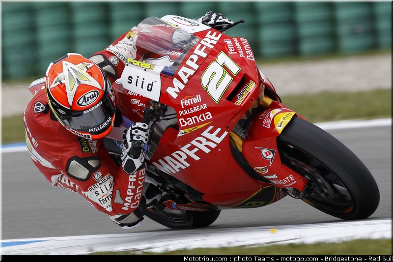 moto2_fores_05_pays_bas_assen_2011