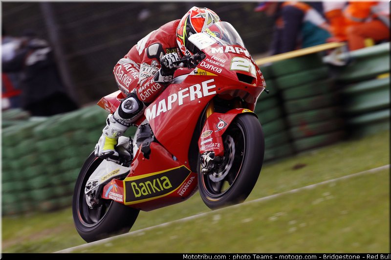 moto2_fores_06_pays_bas_assen_2011