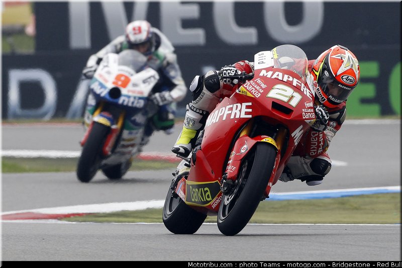 moto2_fores_08_pays_bas_assen_2011