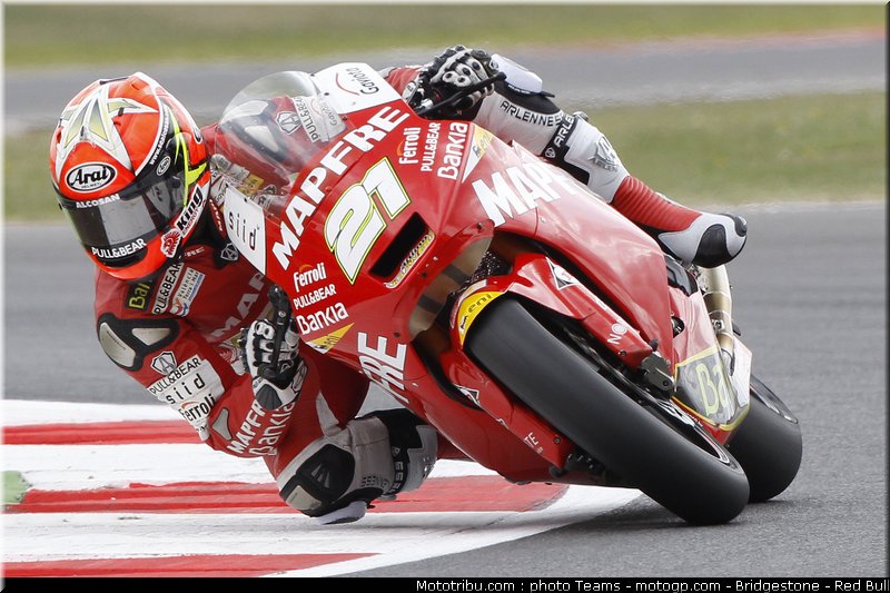 moto2_fores_11_pays_bas_assen_2011