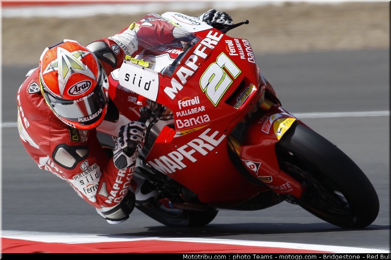 moto2_fores_12_pays_bas_assen_2011