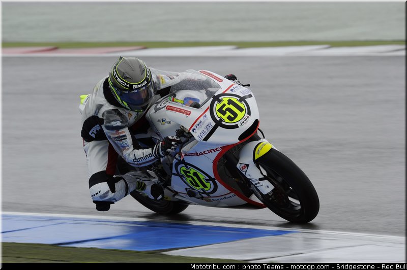 moto2_pirro_09_pays_bas_assen_2011