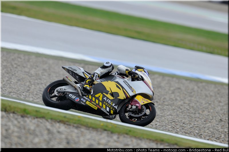 moto2_redding_03_pays_bas_assen_2011