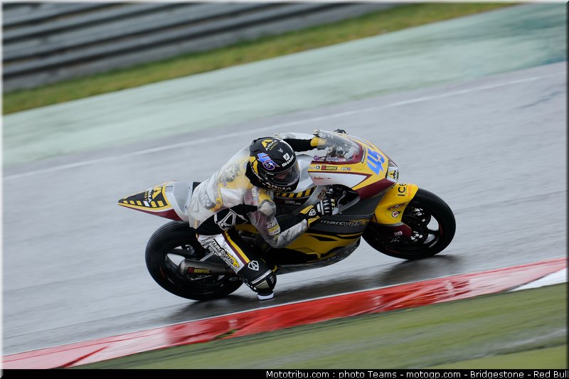 moto2_redding_04_pays_bas_assen_2011