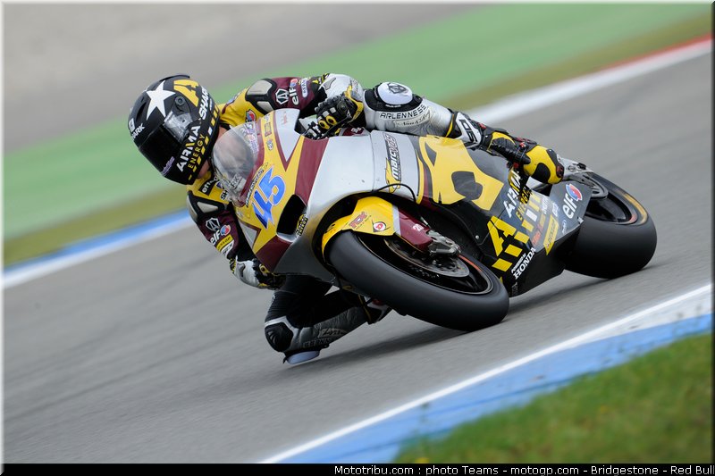 moto2_redding_07_pays_bas_assen_2011