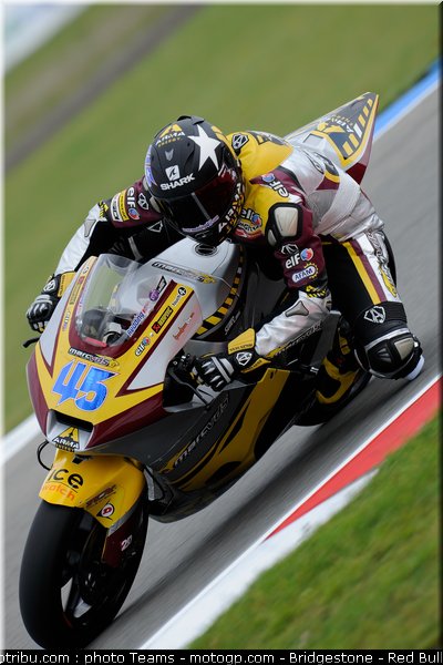 moto2_redding_08_pays_bas_assen_2011