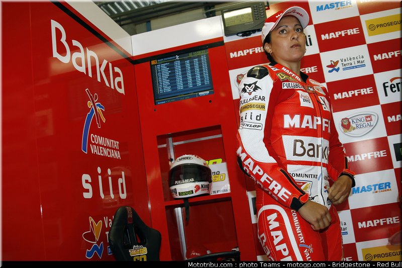 moto2_rosell_03_pays_bas_assen_2011