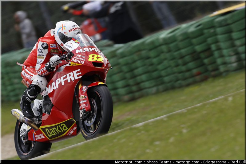 moto2_rosell_07_pays_bas_assen_2011