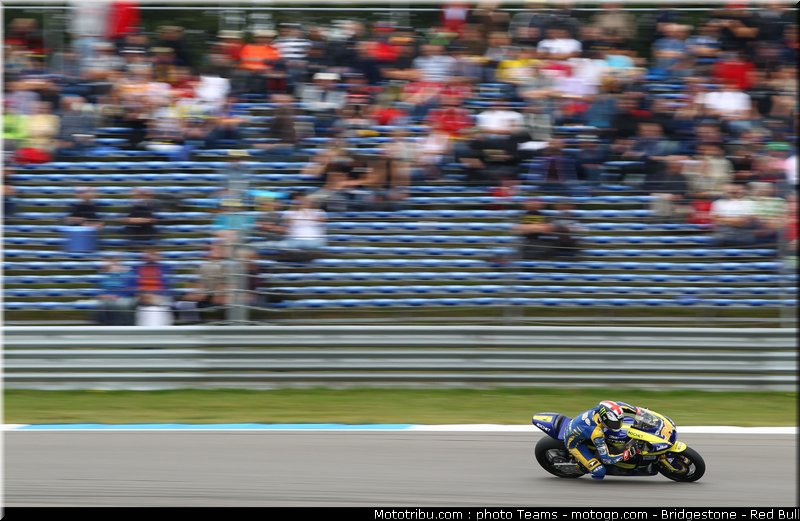 moto2_smith_09_pays_bas_assen_2011
