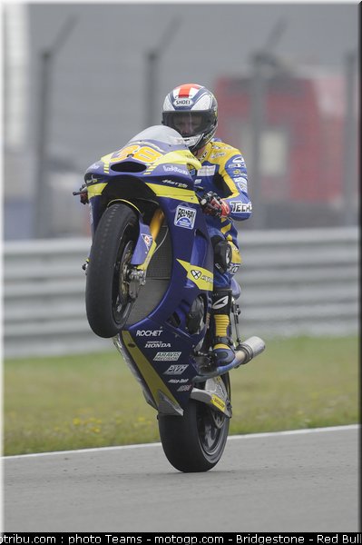 moto2_smith_24_pays_bas_assen_2011