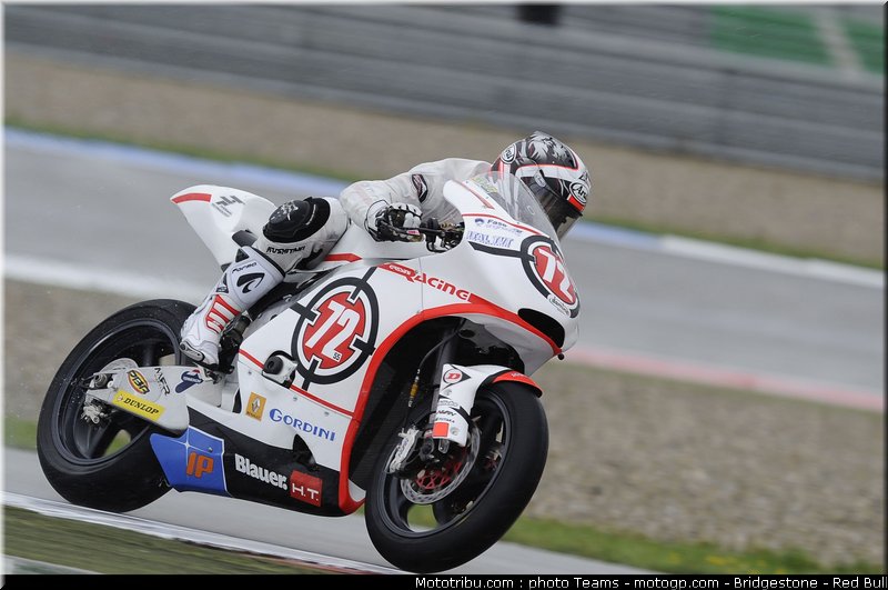 moto2_takahashi_07_pays_bas_assen_2011