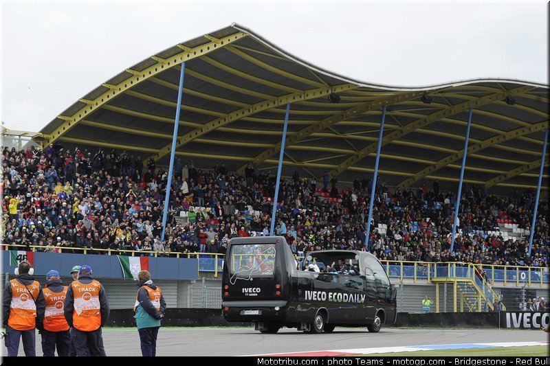 motogp_087_pays_bas_assen_2011