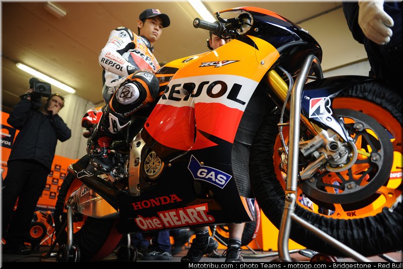 motogp_aoyama_39_pays_bas_assen_2011