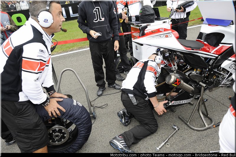 motogp_bridgestone_4_pays_bas_assen_2011
