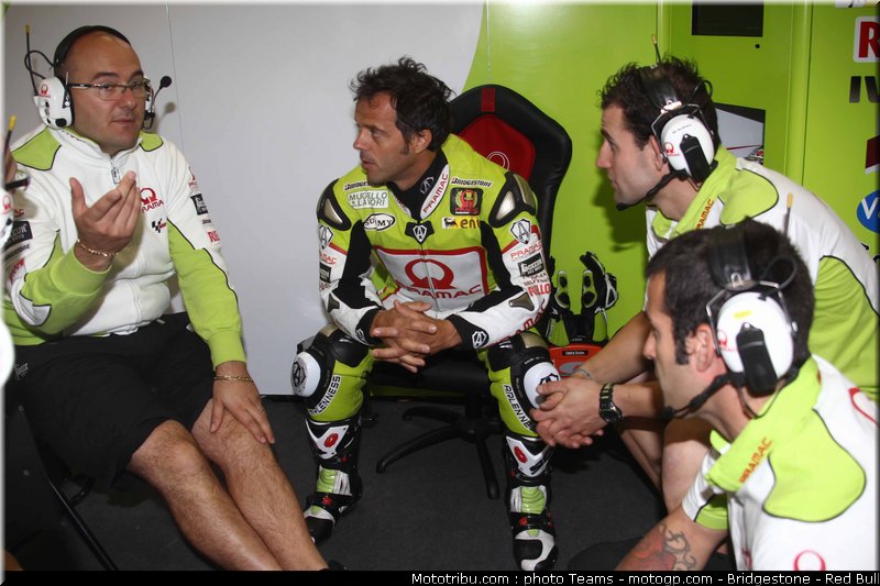 motogp_capirossi_01_pays_bas_assen_2011