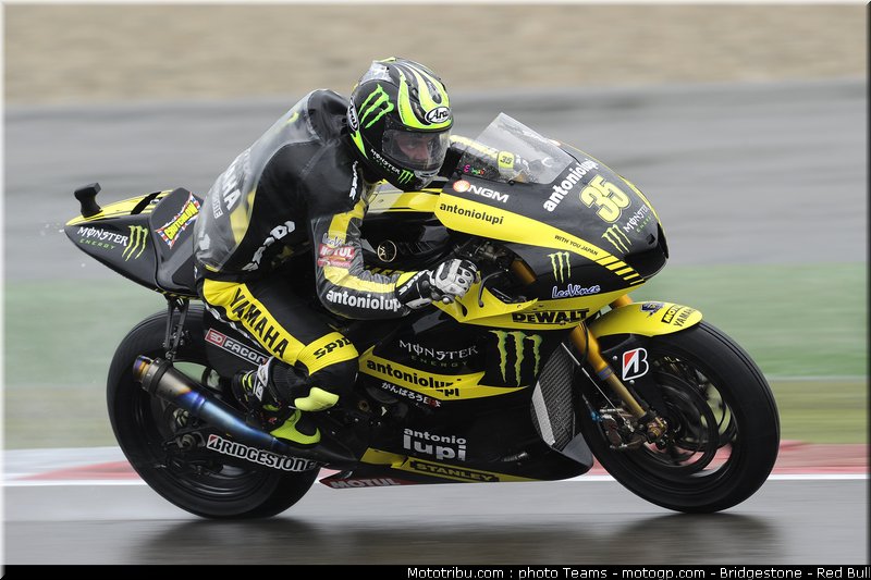 motogp_crutchlow_16_pays_bas_assen_2011