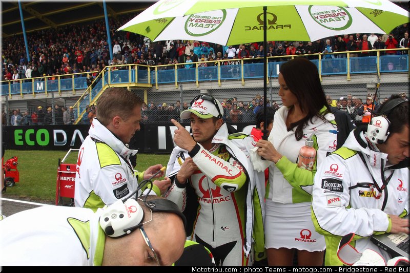 motogp_depuniet_03_pays_bas_assen_2011