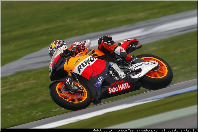 motogp_dovizioso_02_pays_bas_assen_2011