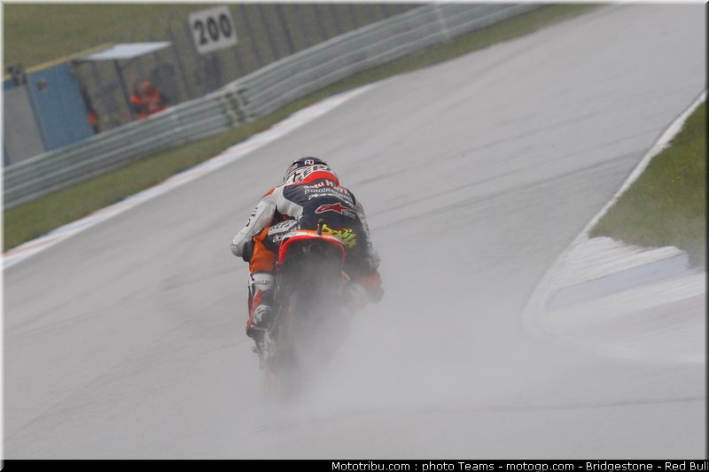 motogp_dovizioso_04_pays_bas_assen_2011