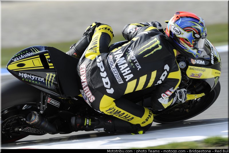 motogp_edwards_03_pays_bas_assen_2011