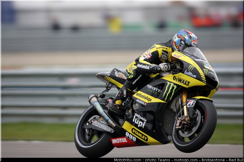 motogp_edwards_15_pays_bas_assen_2011