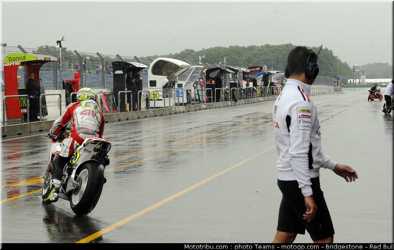 motogp_elias_06_pays_bas_assen_2011