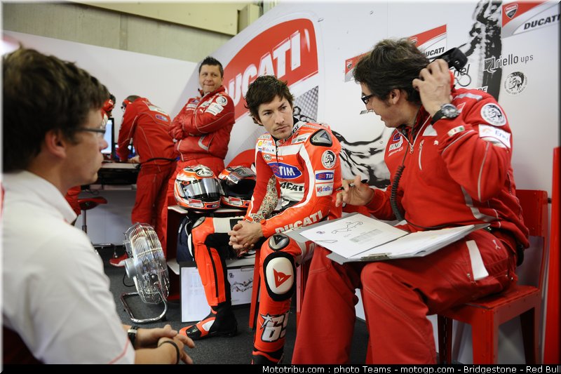 motogp_hayden_05_pays_bas_assen_2011